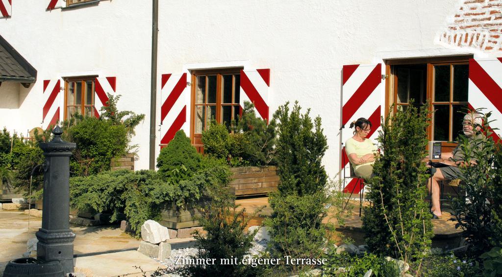 Irseer Klosterbraeu ภายนอก รูปภาพ