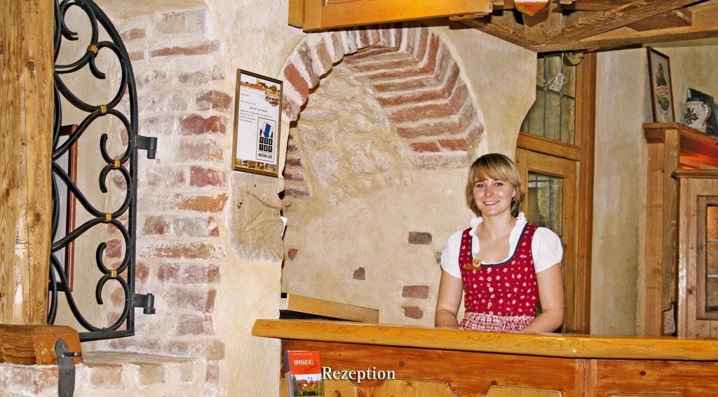 Irseer Klosterbraeu ภายนอก รูปภาพ